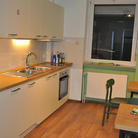 Monteurzimmer Karma Gelsenkirchen Buitenkant foto